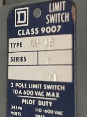 NEW SQUARE D 9007-AW18 LIMIT SWITCH 9007AW18