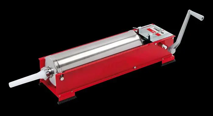 Trento Red Manual Sausage Stuffer with 26lb / 12kg Capacity – 2-Speed Horizontal Direct Drive