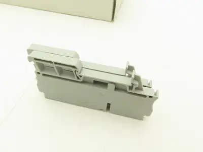 Allen Bradley 1492-L4T Feed-Through Terminal Block Gray 4mm Sq 800V Lot of 43