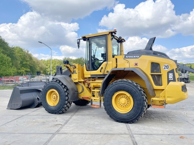 USED 2018 Volvo L90H