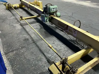 Dwight Foote Inc. 1/2 Ton Bridge Crane
