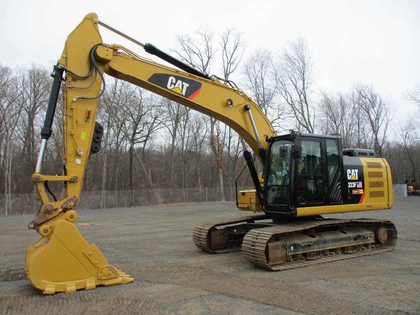 USED 2024 Caterpillar 323FL