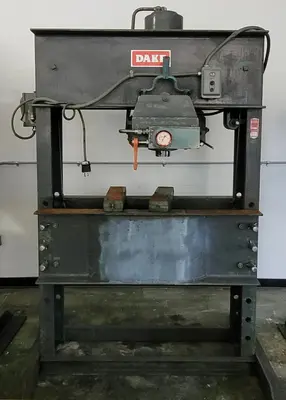 Used DAKE 5-150A Misc Industrial Equipment Kentucky US | Aucto #565247