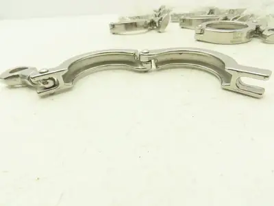TL China 2" Steel Bolted Sanitary Clamp 304SS 2" Pipe Flange Dia 2.5" Lot of 18