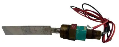 NEW GEM SENSORS 29609 FLOW TRANSMITTER FS-550
