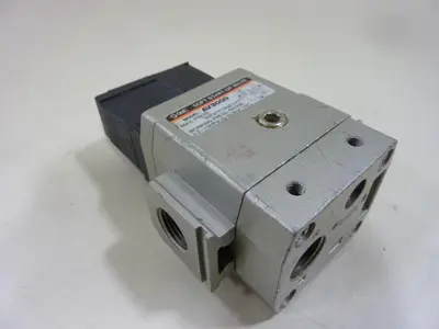 USED SMC AV3000