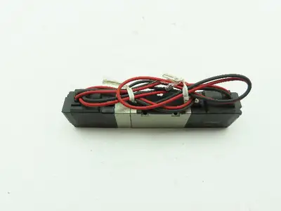 SMC NVFS2210 Double Solenoid Valve 15-150 PSI 21-26 VDC  Lot of 2