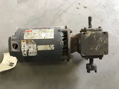 USED DAYTON 4Z007D