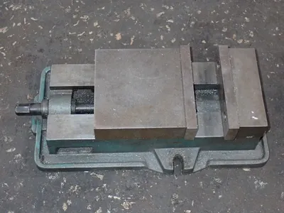 6" Vise