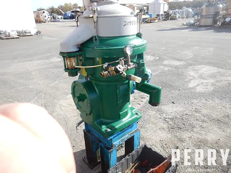 ALFA LAVAL MOPX-207 Centrifuge Disc Auto (Solids Disch. Set Intervals) | Perry Equipment