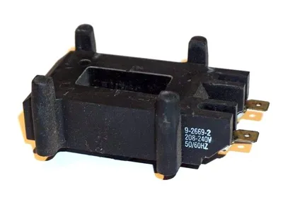NEW CUTLR HAMMER 9-2669-2 COIL 926692