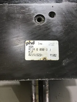 USED PHD 🔩 MODEL: R11A 6 090 D J – HIGH-QUALITY INDUSTRIAL AUTOMATION COMPONENT