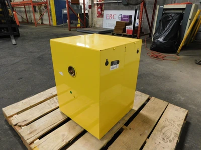 Used Justrite _UNKNOWN_ Hazardous Storage Units Ohio US | Equipment Recovery Corp. #1331280
