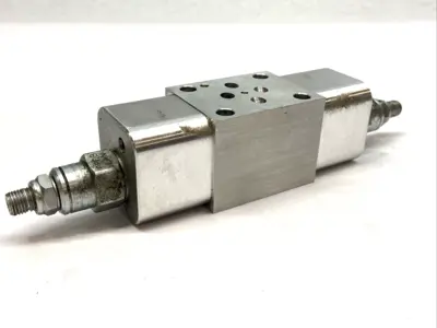 USED SUN HYDRAULICS ISO 03 HYDRAULIC MANIFOLD
