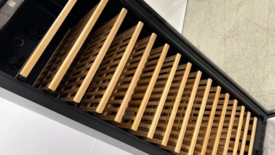 171-0253 Single Zone Self Contained Wine Cooler