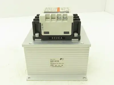 Fuji Electric SS502E-3Z-D3 Solid State Contactor Relay 240vac 3 Pole 50/60Hz .5A
