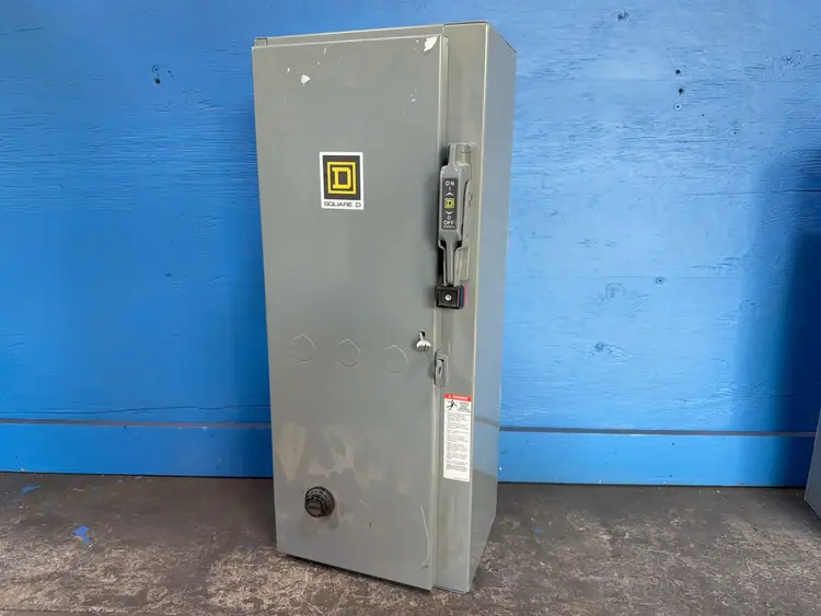 Used SQUARE D 8538SDG12V02H30SY74 Starters Ohio US | HGR 24 #1284779