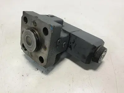 USED VICKERS CVCS25W11S210A00B12