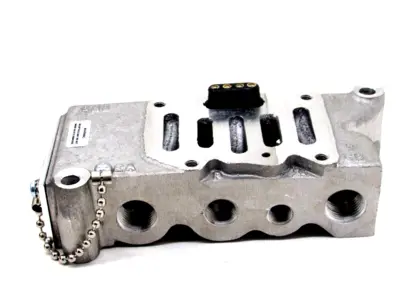 NEW PARKER K022-090 VALVE AIR BASE 3/8" K002090