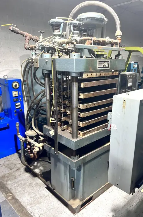 Used 1998 PHI PHI 75R2424S-7CCS-KY 1 S5 PRESS Hydraulic Presses | Alma Machinery #899238