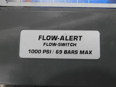 OMEGA Flow-Alert Flow-Switch 1000 PSI 69 Bar Max. 10A 277VAC 250VDC Used