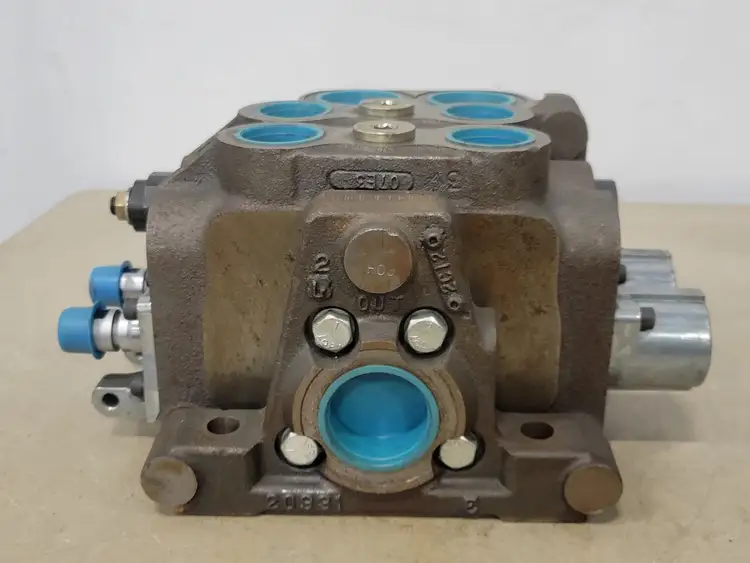 Used PARKER SV40-7064 Parts (Hydraulics and Pneumatics) British Columbia CA | Lenmark #264673