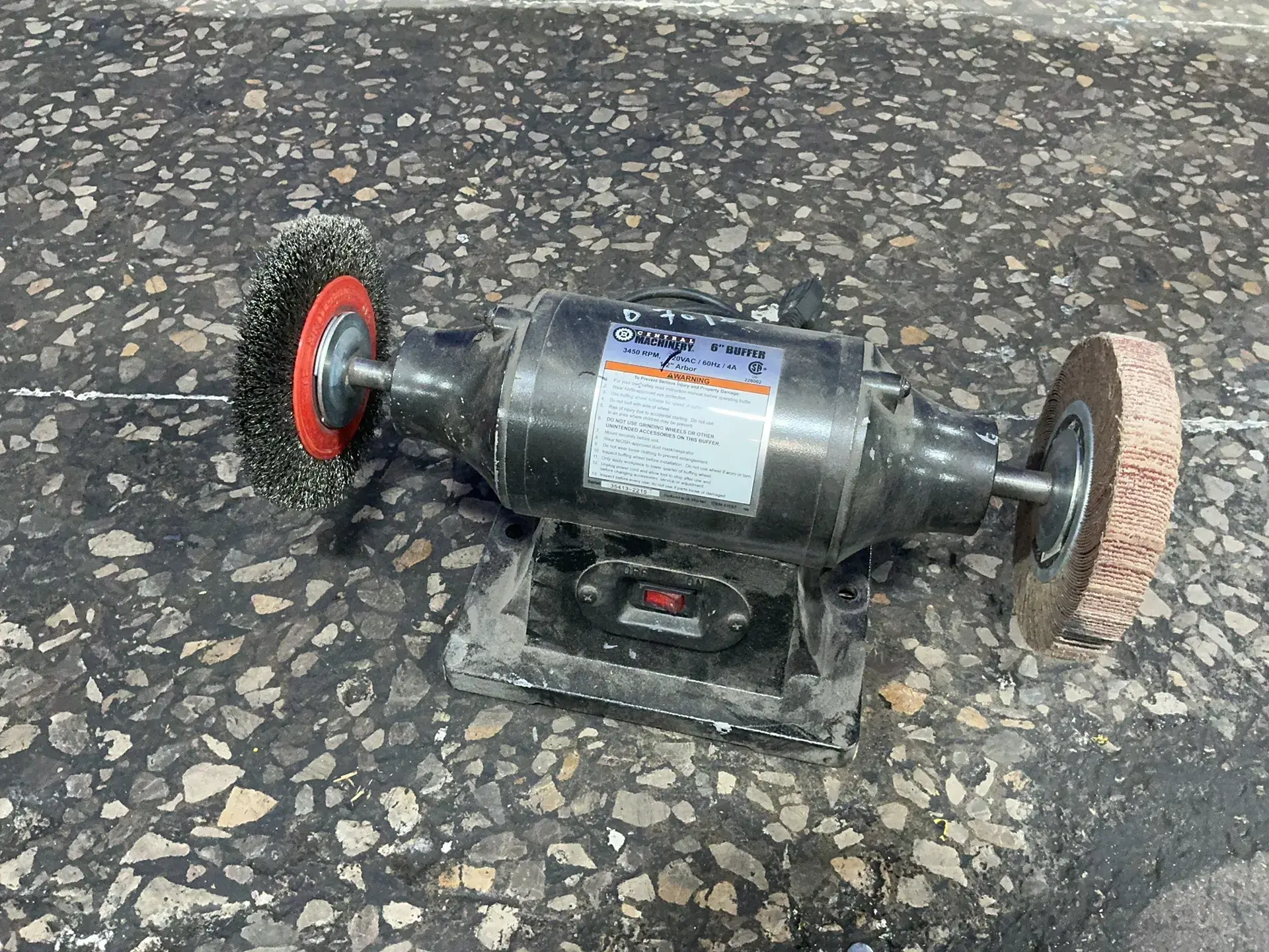 Used CENTRAL MACHINERY _UNKNOWN_ Polishing Machinery including Buffers Ohio US | HGR 24 #1508047