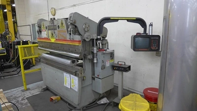 USED 1994 ACCURPRESS 7606