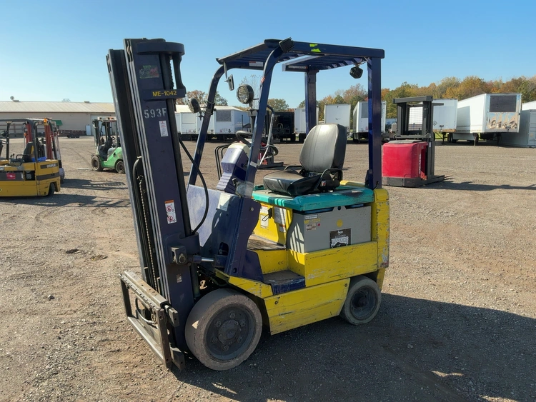 Used KOMATSU FB25SH-5 4-Wheel Sit down Electric Counterbalance Forklifts Michigan US | Miedema Asset Management Group #1579392