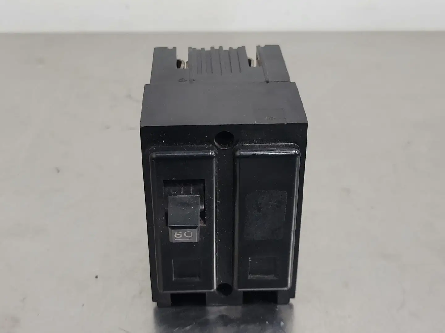 Used BRYANT QPA260 Switchgears British Columbia CA | Lenmark #238508