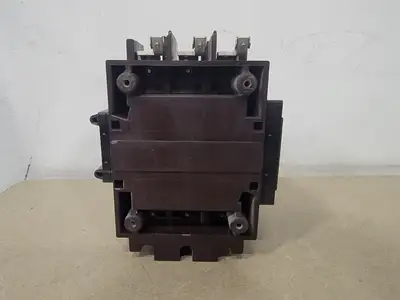 USED CUTLER-HAMMER C10EN3