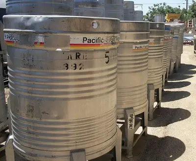 Tank, 211 Gallon, 304 S/st, 38" x 34", Tote, CB/DT, #S741292