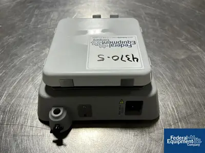 USED VWR VWR 7" x 7" Ceramic Top Digital Hot Plate / Stirrer