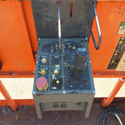 USED 2013 JLG 4069LE