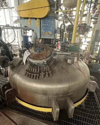 1990 PFAUDLER 2,000 GALLON Glass Lined Reactors | Perry Equipment (2)