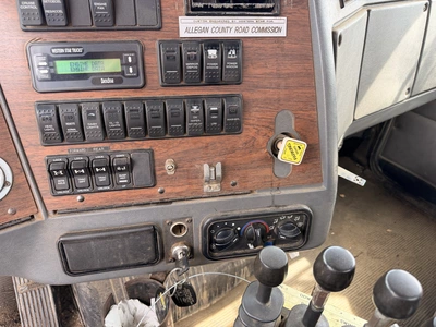 Used 2005 WESTERN STAR 4900 Box trucks Michigan US | Miedema Asset Management Group #1665689
