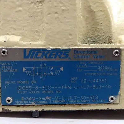 USED VICKERS DG4V-3-6C-M-U-HL7-60-B13
