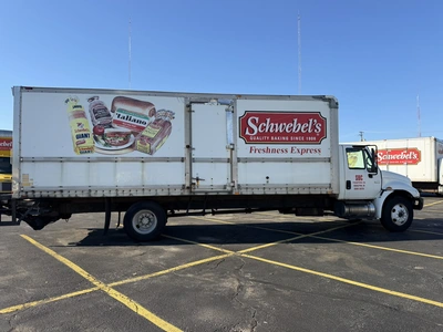 Used 2006 FREIGHTLINER 4300SBA4X2 Box trucks Ohio US | Miedema Asset Management Group #1578011