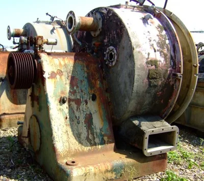 (3) Krauss-Maffei HZ 1302 peeler centrifuges, 316SS.