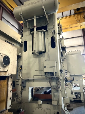 Used 1973 VERSON VERSON S2-300-156-42T PRESS Straight Side Presses | Alma Machinery #898796