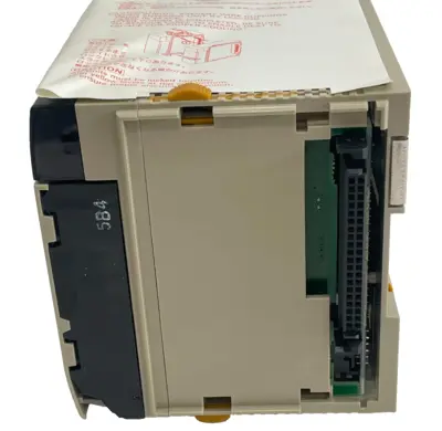 NEW OMRON CQM1-CPU21E PROGRAMMABLE CONTROLLER CQM1CPU21E