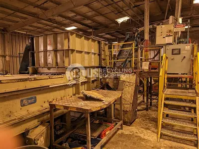 USED REPUBLIC/CUMBERLAND SPLIT-APART SHREDDER & GRANULATOR SYSTEM