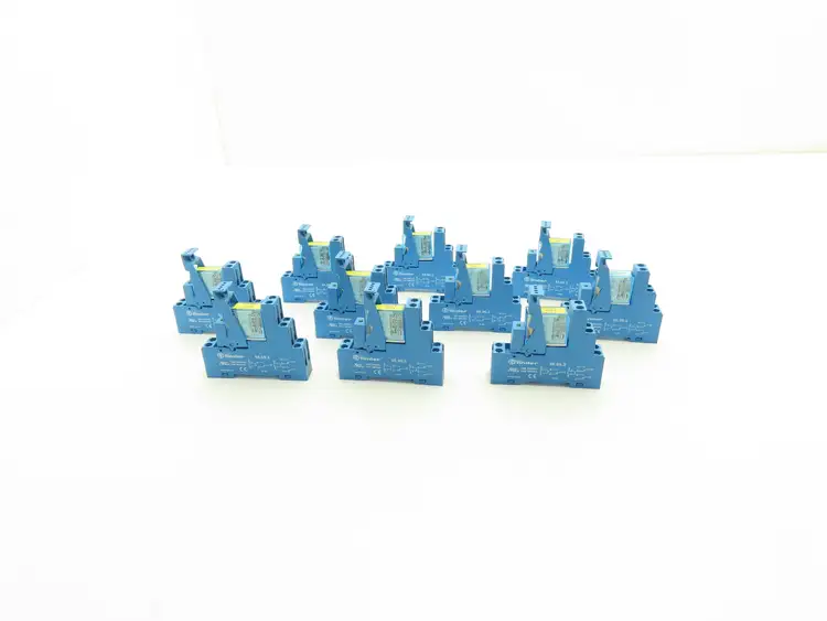 Used FINDER _UNKNOWN_ Relays & Switches | Arrow Industrial #560066