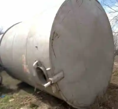 10000 gal vertical stainless steel tank
