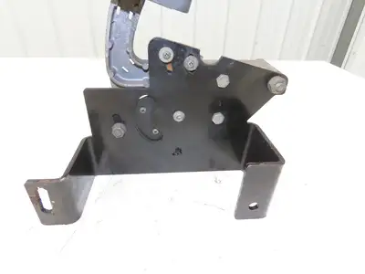 Yale Forklift Throttle Accelerator Pedal Bracket & Potentiometer Off ERC100HHN