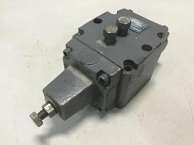 USED VICKERS RG10D422