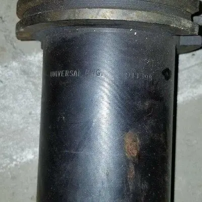 USED UNIVERSAL ENG 911398
