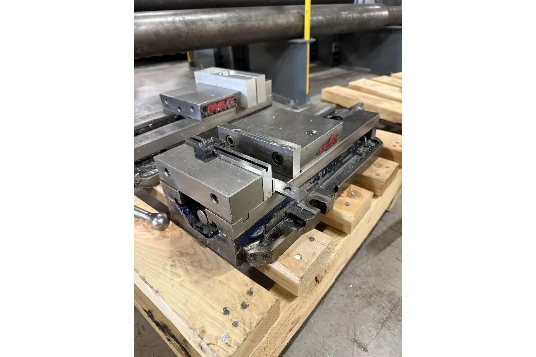 Used _UNKNOWN_ _UNKNOWN_ Vises Utah US | KD Auctions #1549162