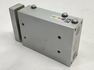 HYDG20R-50 | SMC  Pneumatic Guided Hygienic Cylinder 20mm Bore 50mm Stroke - Used