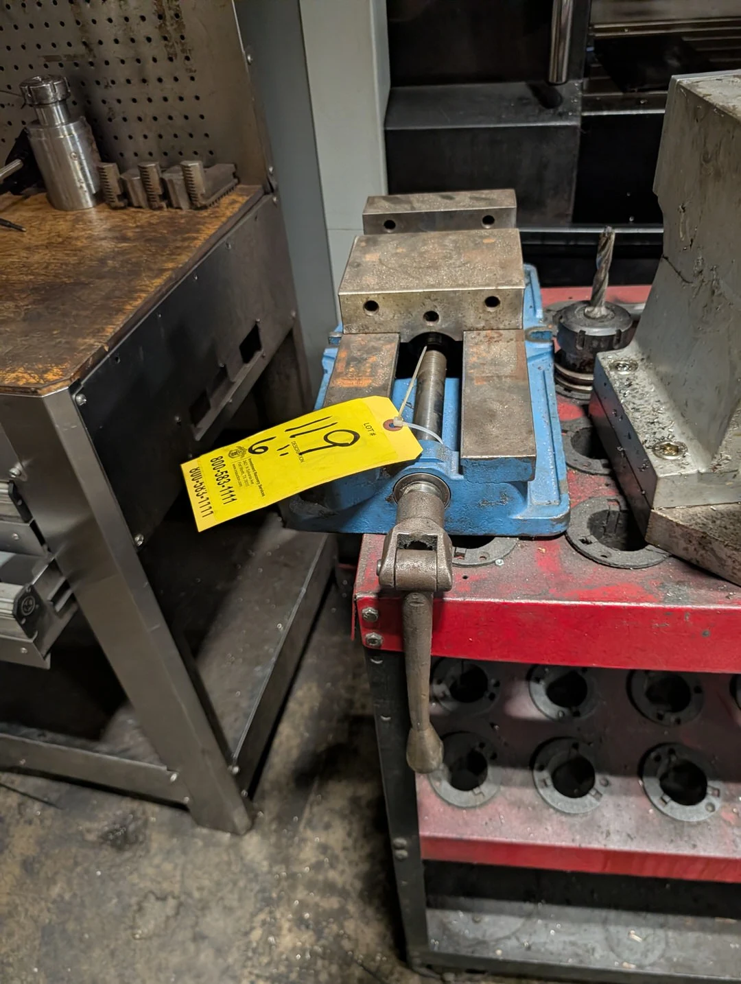 Used _UNKNOWN_ _UNKNOWN_ Work Benches Texas US | IRS Auction #1320767